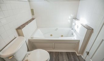 227 DICKINSON St, Philadelphia, PA 19147