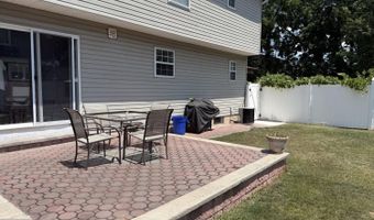 125 Homestead Ave, Avenel, NJ 07001