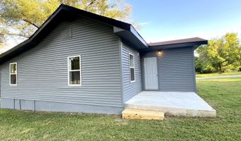 714 W Woodbine Rd, Ash Grove, MO 65604