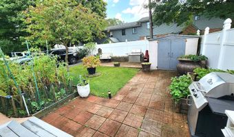 12 Park Pl, Danbury, CT 06810