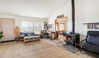 50 Cuatro Ruedas, Carson, NM 87517