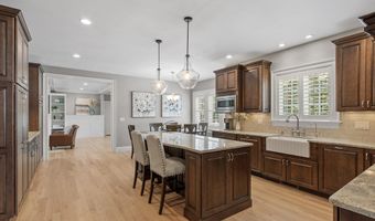 26 Mill Pond Rd, Bolton, MA 01740