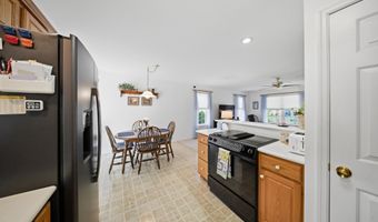 37 Oliver St, Albany, NY 12205