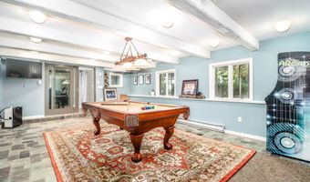 70 Obtuse Hill Rd, Brookfield, CT 06804