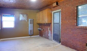 809 NW 10th St, Andrews, TX 79714