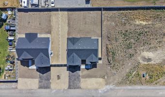 207 W First St, Carey, ID 83320