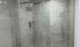 18031 Biscayne Blvd 1402, Aventura, FL 33160