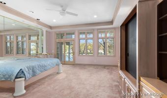 7635 Sandy Hollow Dr SE, Alto, MI 49302
