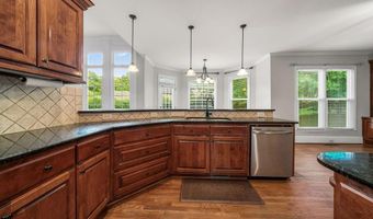 19 Ridge View Ct, Acworth, GA 30101