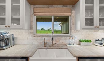 109 County Road 2696, Alvord, TX 76225