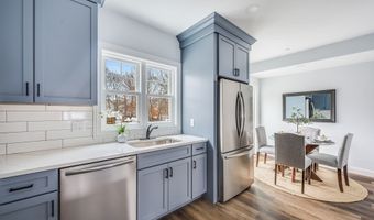 451 Essex St 2, Beverly, MA 01915
