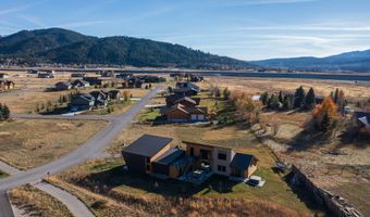 356 COLUMBINE St, Alpine, WY 83128