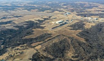 652 Nd St, Albia, IA 52531