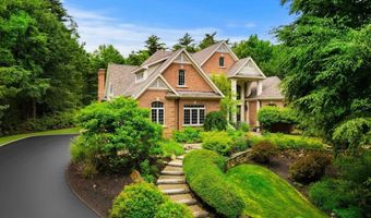 43 Newfane Rd, Bedford, NH 03110