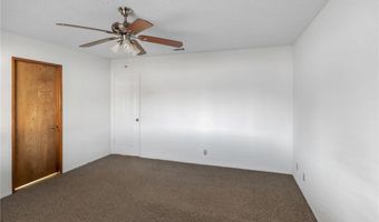 10966 Neola Rd, Apple Valley, CA 92308