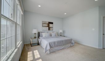 43320 BARNSTEAD Dr, Ashburn, VA 20148