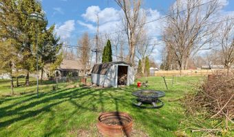 2094 Allan St, Adrian, MI 49221