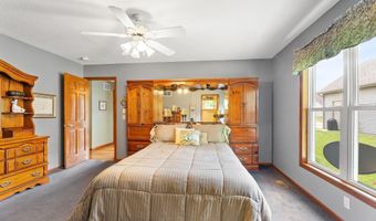 2014 Jonathan St, Kendallville, IN 46755