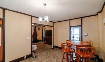 212 N 9th St, Atchison, KS 66002