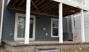 12441 OAK LEAF Ln 2, Berlin, MD 21811