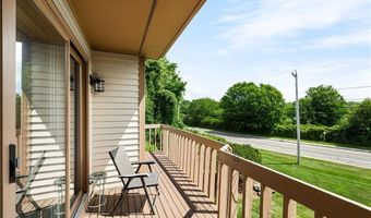 264 Boston Neck Rd, Narragansett, RI 02882