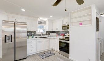 3 CLAYTON Dr, Clayton, DE 19938