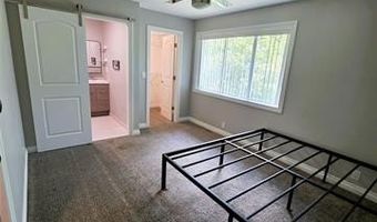 215 Almont Ave, Almont, MI 48003