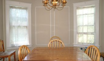 808 Lancaster St, Albany, NY 12203