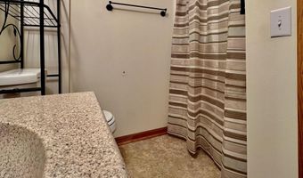 125 E Main St, Agency, IA 52530