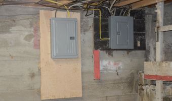 87 Middle Rd, Augusta, ME 04330