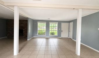 408 Pine Glen Dr, Albany, GA 31707