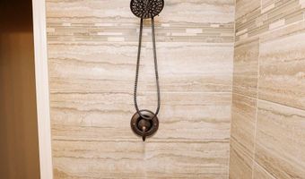 3712 Ederd Dr, Carlsbad, NM 88220