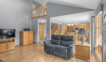 9630 SW ROBBINS Dr, Beaverton, OR 97008
