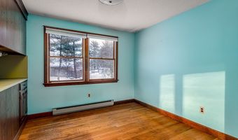 10 Jonathan Dr, Ayer, MA 01432