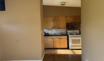 2350 Newton St, Akron, OH 44305