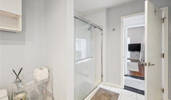 25 Water St 101, East Greenwich, RI 02818