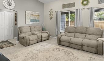472 Nader Way, Fernley, NV 89408