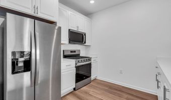 750 Lighthouse Dr 3201, Barnegat, NJ 08005