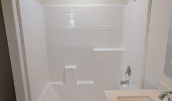 9878 Magnolia Ave, California City, CA 93505