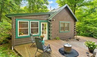 10563 Deer Dr, Birdseye, IN 47513