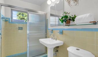 415 Velarde Ave, Coral Gables, FL 33134