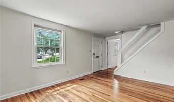 88 Nichols Rd, North Kingstown, RI 02852
