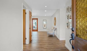 10933 Sunray Pl, La Mesa, CA 91941