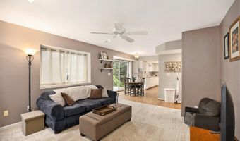 2512 Jade Ct, Ann Arbor, MI 48103