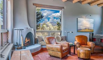 267 Hondo Seco Rd, Arroyo Seco, NM 87514