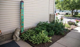 2052 Liberty Hts, Ann Arbor, MI 48103