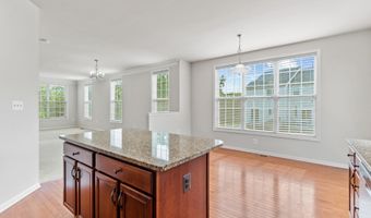 43247 LOUDOUN RESERVE Dr, Ashburn, VA 20148