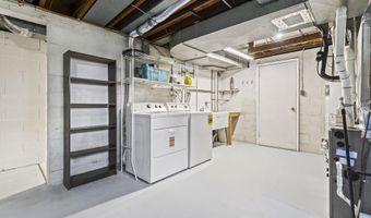 3548 N VALLEY St, Arlington, VA 22207