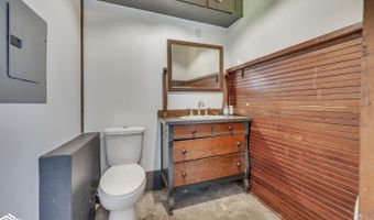 497 Rohr St, Arnolds Park, IA 51331
