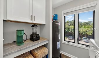 10 Johnston Way 11F, Bluffton, SC 29910
